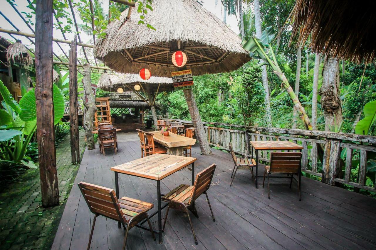 Keramas Sacred River Retreat Resort And Villa Esterno foto